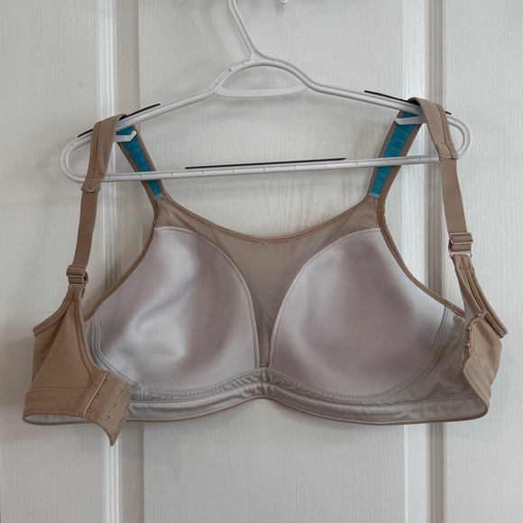 Champion Spot Comfort High-Impact Beige Nude Sports Bra 38DD - Picture 4 of 14
